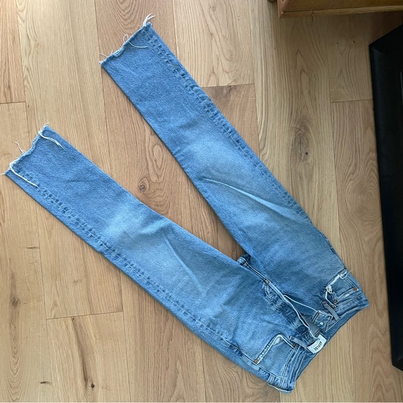 AGOLDE Riley High Rise Straight Distressed Jeans - Picture 7 of 11